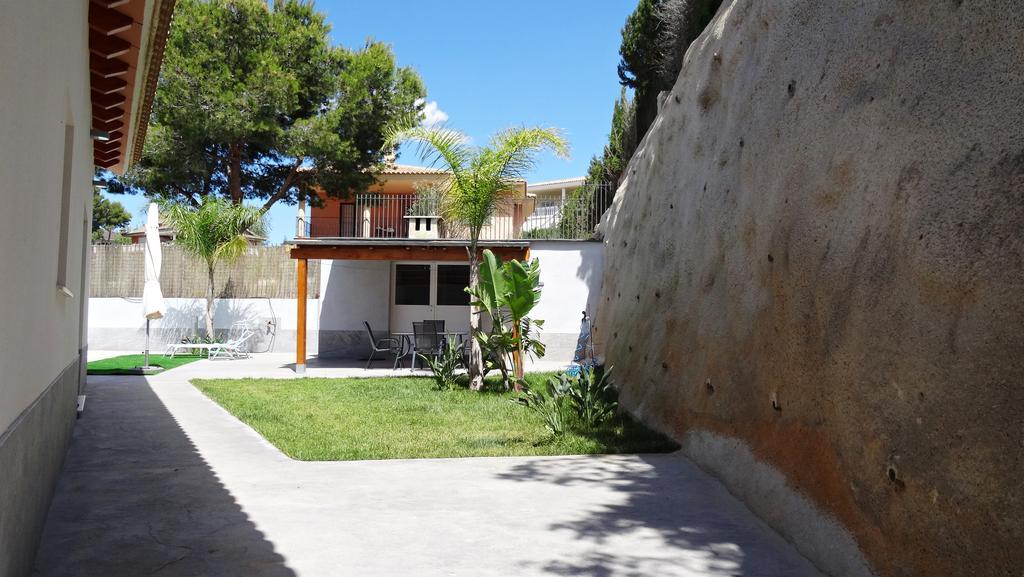 Las Casitas De Noah Monserrat Eksteriør billede